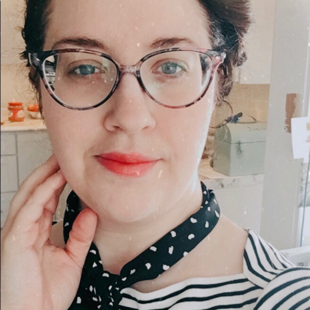 Meet your Posher, Mari
